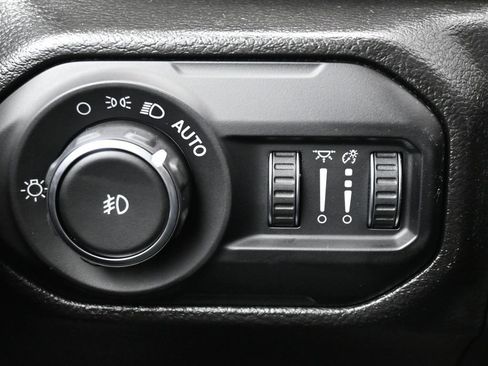 Certified 2022 Jeep Wrangler Unlimited Sport image 22