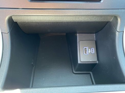 New 2024 Ford Edge SE image 18