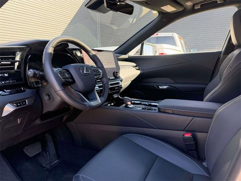 Used 2025 Lexus RX 350 Premium w/ Accessory Package image 7