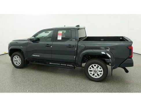 New 2026 Toyota Tacoma SR5 RWD image 4