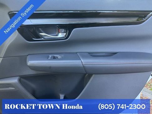 Used 2025 Honda CR-V Sport Touring image 17