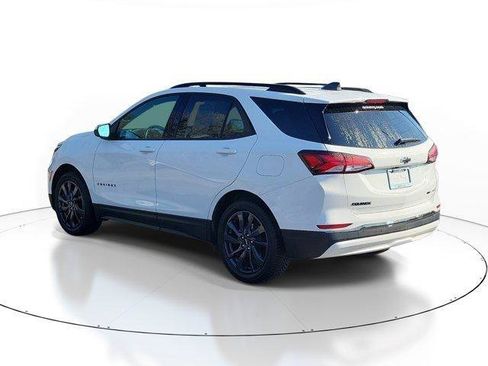 Used 2022 Chevrolet Equinox RS AWD/4WD image 3