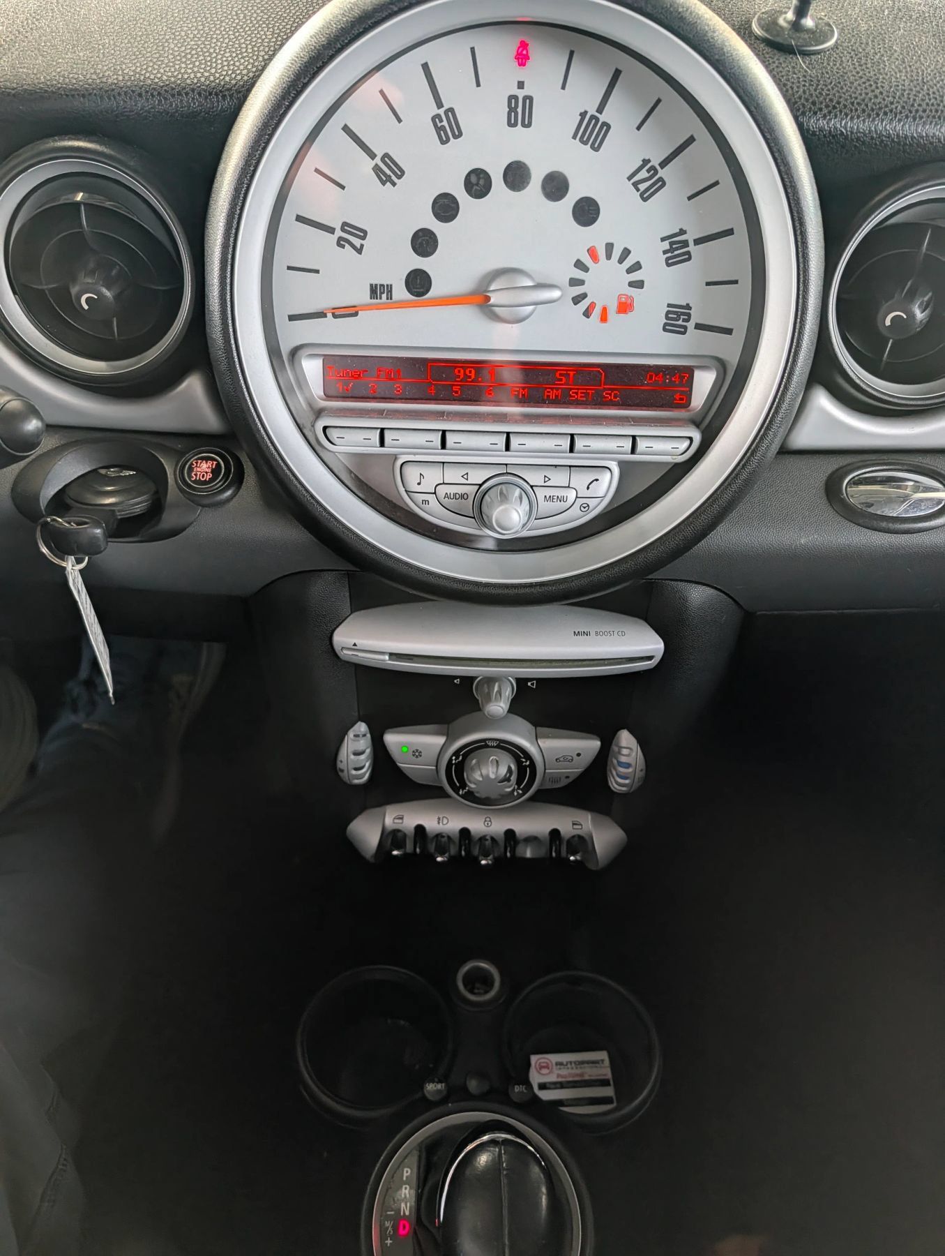 Used 2009 MINI Cooper Clubman Hardtop FWD image 12