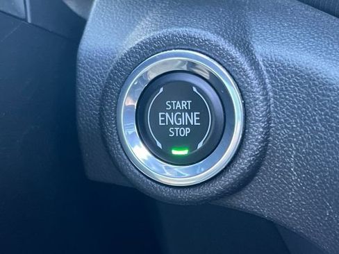 Used 2023 Chevrolet TrailBlazer RS w/ Sun and Liftgate Package image 28