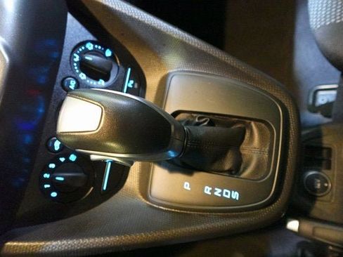 Used 2018 Ford Transit Connect XL image 18