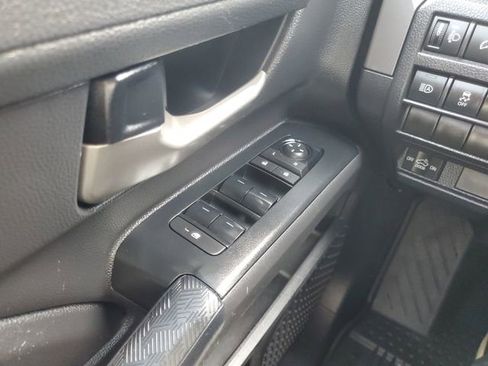 Used 2024 Toyota Tacoma TRD Sport image 29