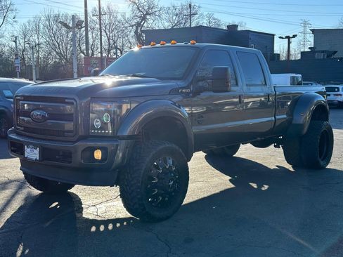 Used 2016 Ford F450 Lariat w/ Lariat Ultimate Package image 4