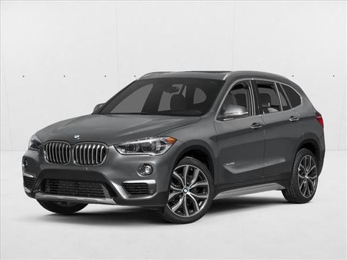 Used 2017 BMW X1 sDrive28i image 1