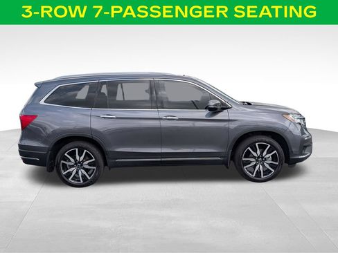 Used 2022 Honda Pilot Touring image 3
