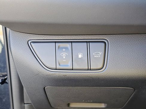 Certified 2025 Genesis G70 3.3T Advanced w/ Sport Prestige Package image 34