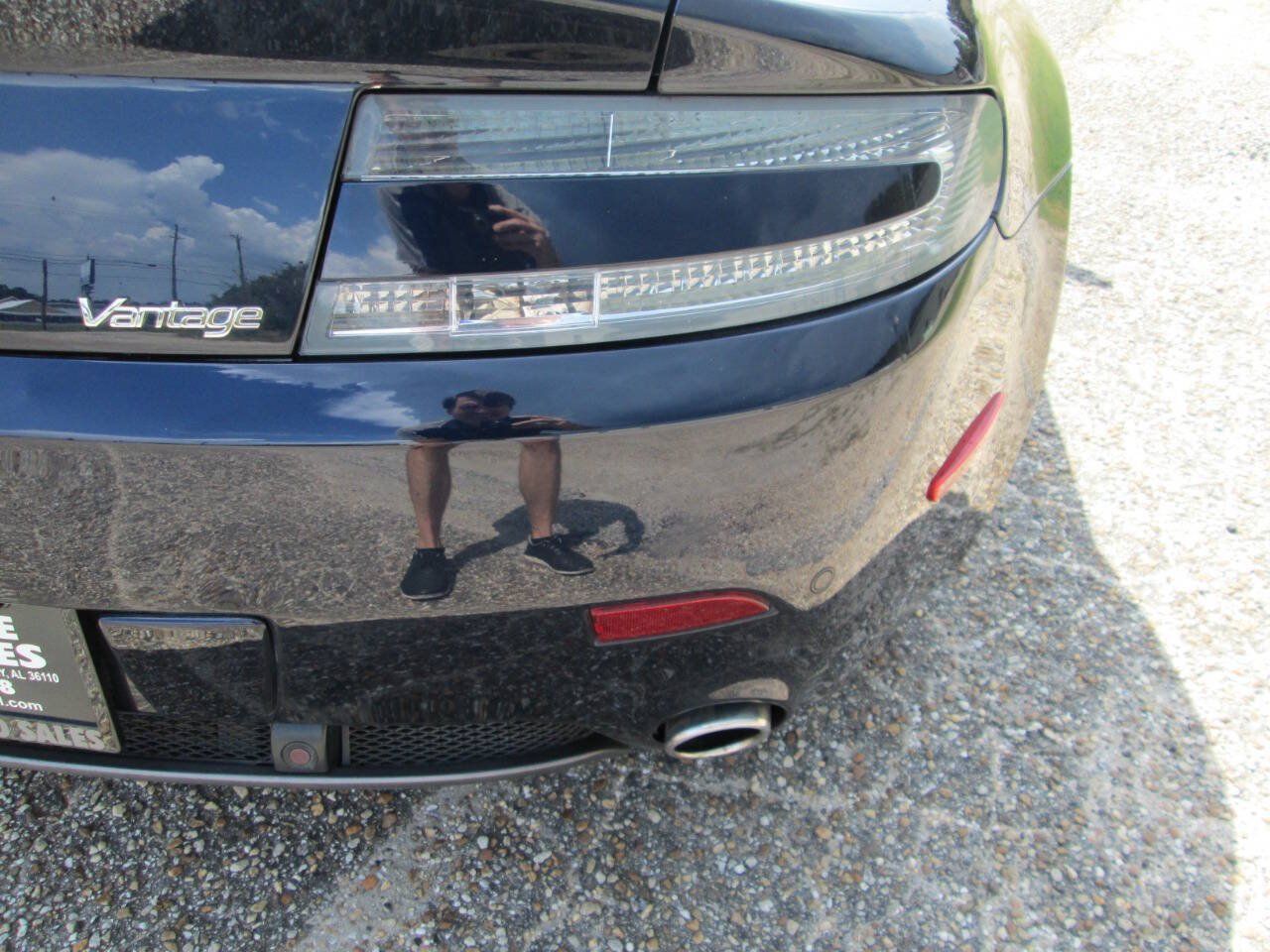 Used 2007 Aston Martin V8 Vantage Coupe RWD image 46