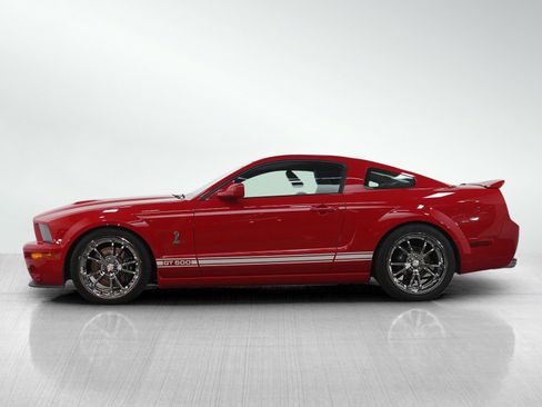 Used 2009 Ford Mustang Shelby GT500 image 2