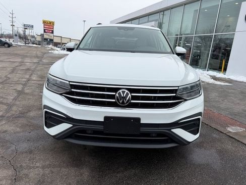 Used 2023 Volkswagen Tiguan S image 2