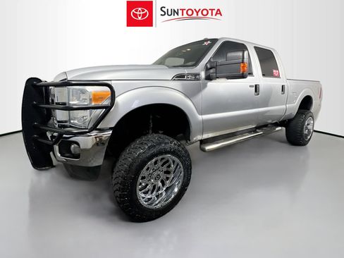 Used 2016 Ford F250 XLT w/ XLT Value Package AWD/4WD image 9