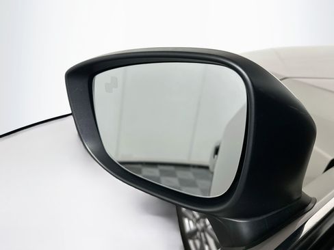Used 2024 MAZDA CX-5 AWD 2.5 S w/ Select Package image 16