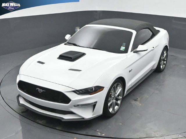 Used 2018 Ford Mustang GT Premium RWD image 11