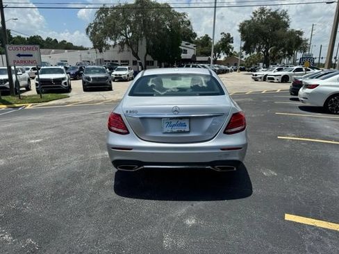 Used 2018 Mercedes-Benz E 300 image 4