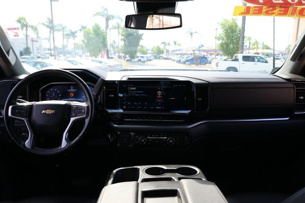 Used 2024 Chevrolet Silverado 2500 LTZ AWD/4WD image 23