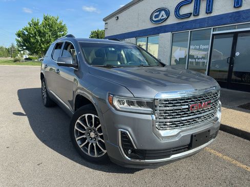 Used 2021 GMC Acadia Denali w/ Denali Technology Package FWD image 2
