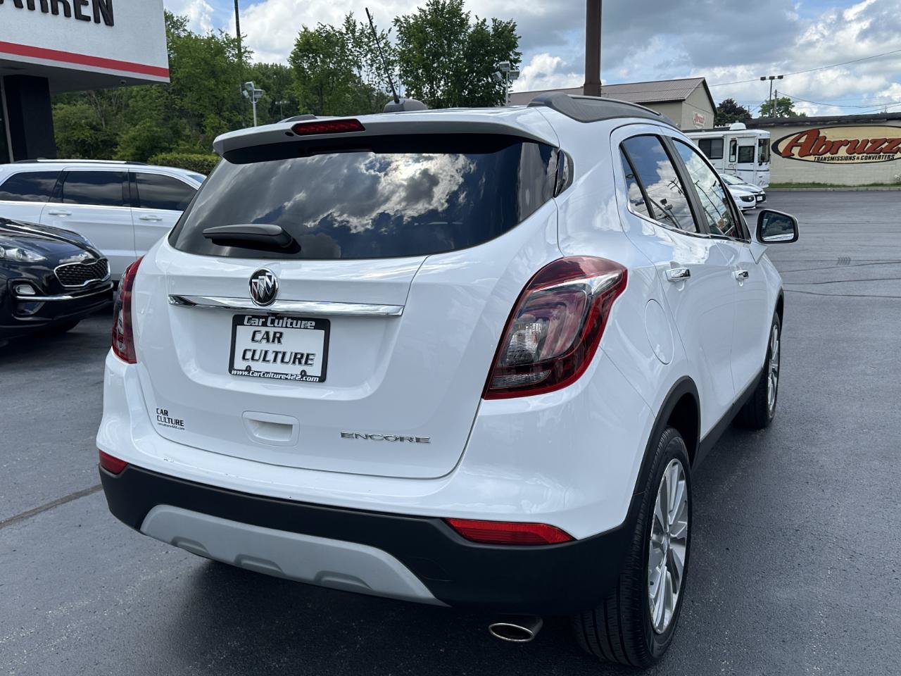 Used 2020 Buick Encore Preferred w/ Safety Package FWD image 16