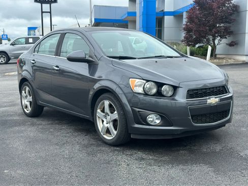 Used 2013 Chevrolet Sonic LTZ FWD image 3