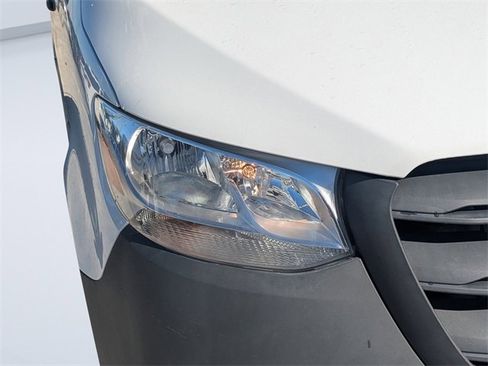 Used 2023 Mercedes-Benz Sprinter 144 Cargo image 9