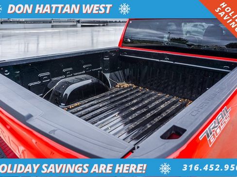 Used 2021 Chevrolet Silverado 1500 LT Trail Boss image 32