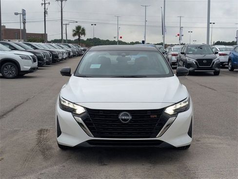 New 2025 Nissan Sentra SR w/ SR Premium Package image 8