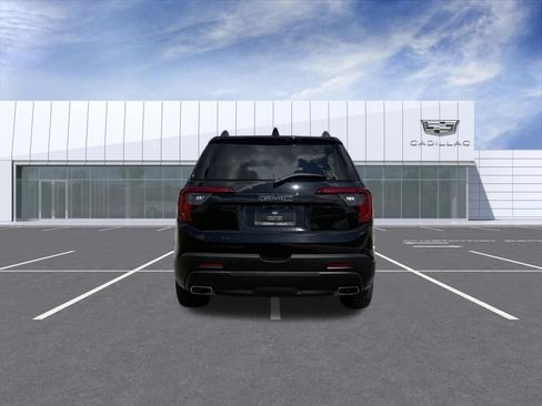 Used 2023 GMC Acadia SLE w/ Driver Convenience Package FWD image 12