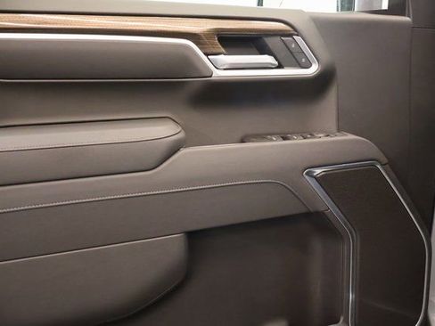 New 2026 Chevrolet Silverado 1500 LT AWD/4WD image 9