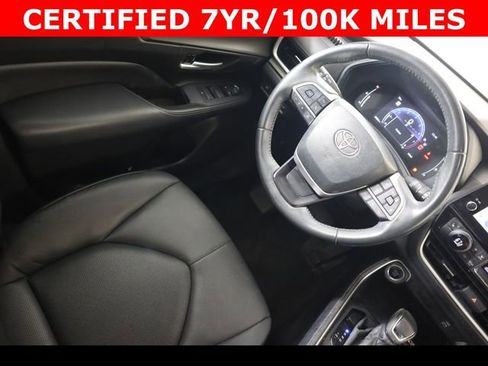 Used 2024 Toyota Grand Highlander FWD image 18