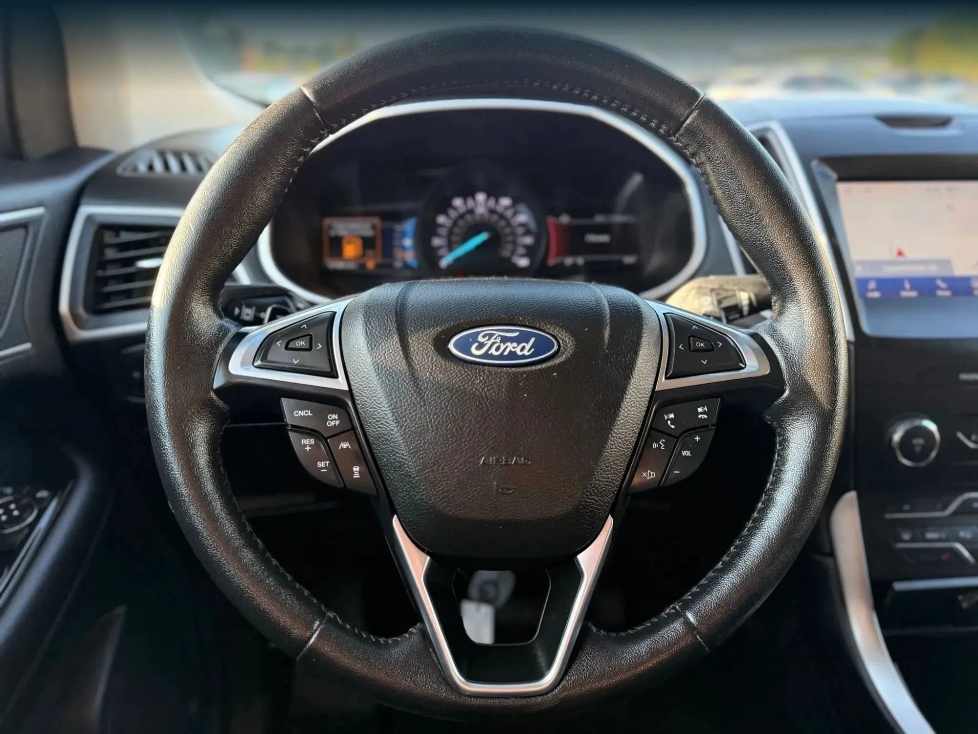 Used 2019 Ford Edge SEL w/ Equipment Group 201A AWD/4WD image 24