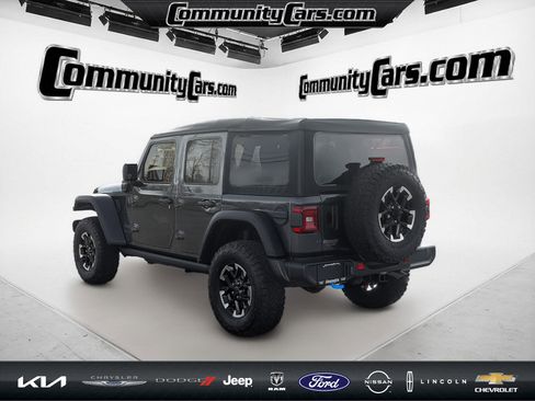 Used 2025 Jeep Wrangler Unlimited Rubicon 4xe w/ Convenience Group image 4