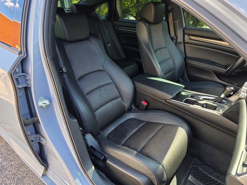 Used 2021 Honda Accord Sport image 35