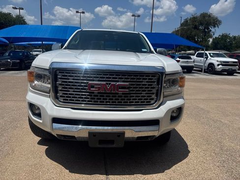 Used 2017 GMC Canyon Denali AWD/4WD image 2