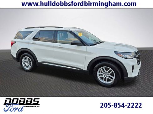 Used 2025 Ford Explorer Active w/ Active Comfort Package image 1