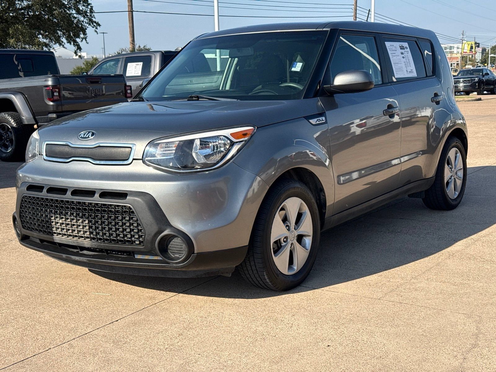 Used 2016 Kia Soul FWD image 3