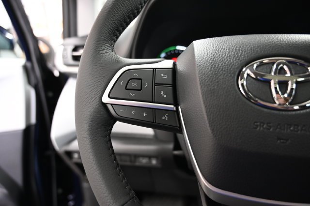 New 2026 Toyota Sienna XLE AWD/4WD image 24