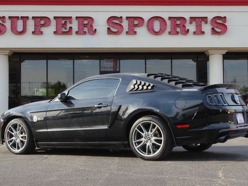 Used 2014 Ford Mustang GT Premium w/ Electronics Package RWD image 5