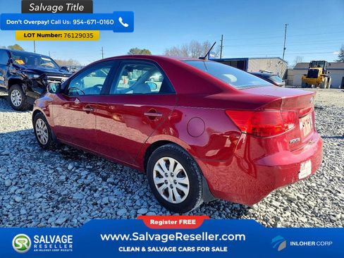 Used 2011 Kia Forte EX FWD image 3