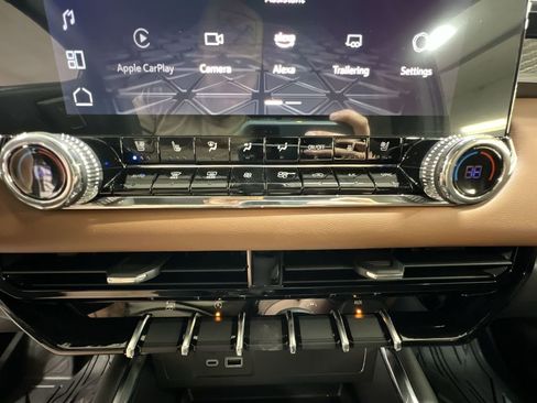 New 2025 GMC Canyon AT4 w/ Nightfall Edition image 11