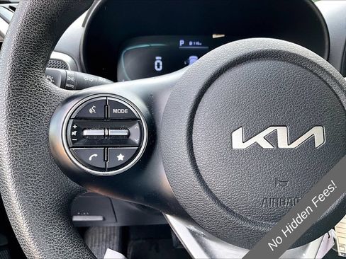 Used 2024 Kia Soul LX w/ Option Group 015 FWD image 15