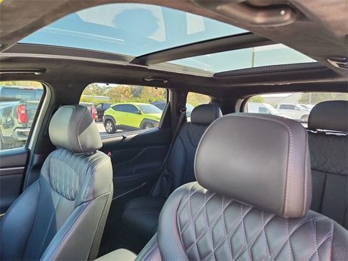 Used 2023 Hyundai Santa Fe Calligraphy image 19