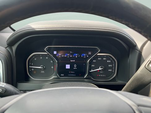 Used 2020 GMC Sierra 2500 AT4 w/ AT4 Premium Package AWD/4WD image 10
