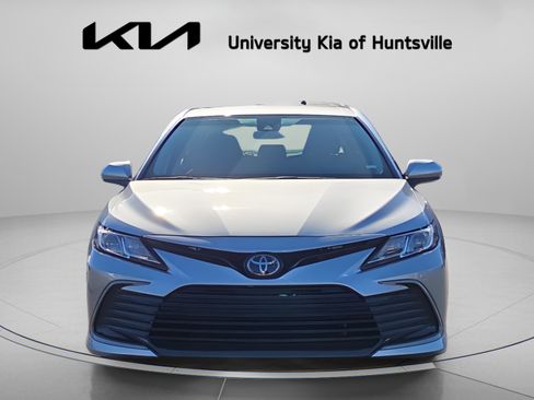 Used 2024 Toyota Camry LE image 2