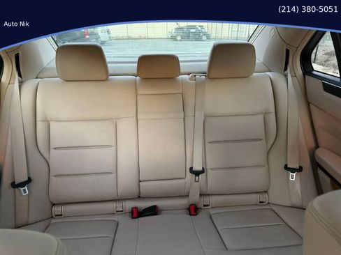 Used 2014 Mercedes-Benz E 350 Sedan image 22
