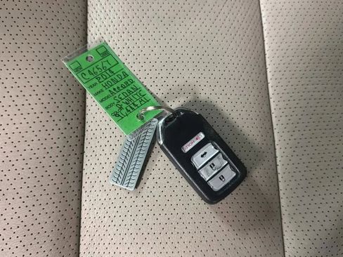 Used 2014 Honda Accord EX-L image 28