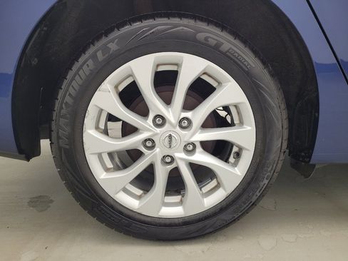 Used 2019 Nissan Sentra SV FWD image 31