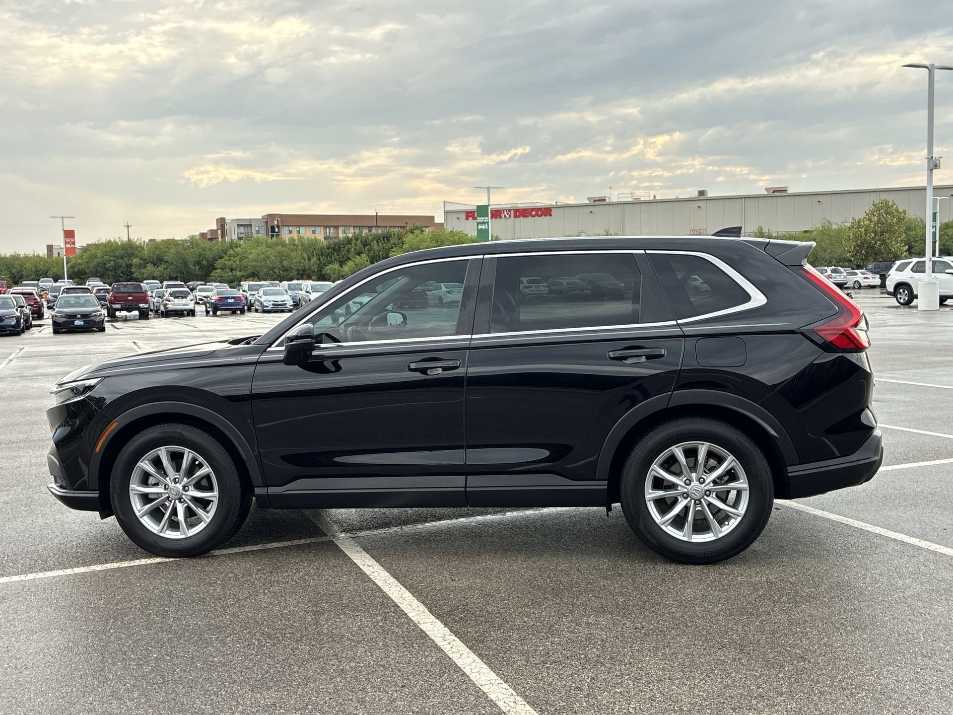 Certified 2024 Honda CR-V EX-L image 3