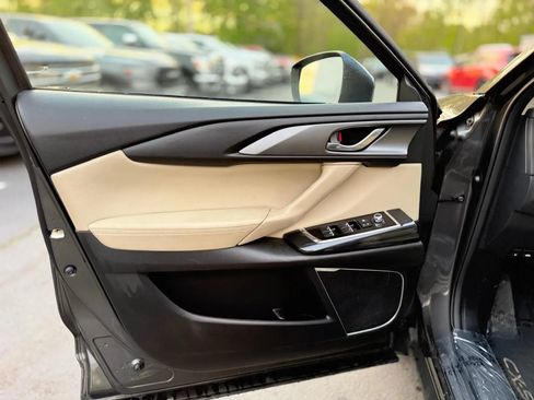 Used 2016 MAZDA CX-9 Touring AWD/4WD image 31